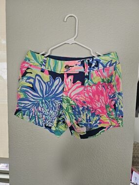 Lilly Pulitzer Floral Multicolor Women's Casual Shorts